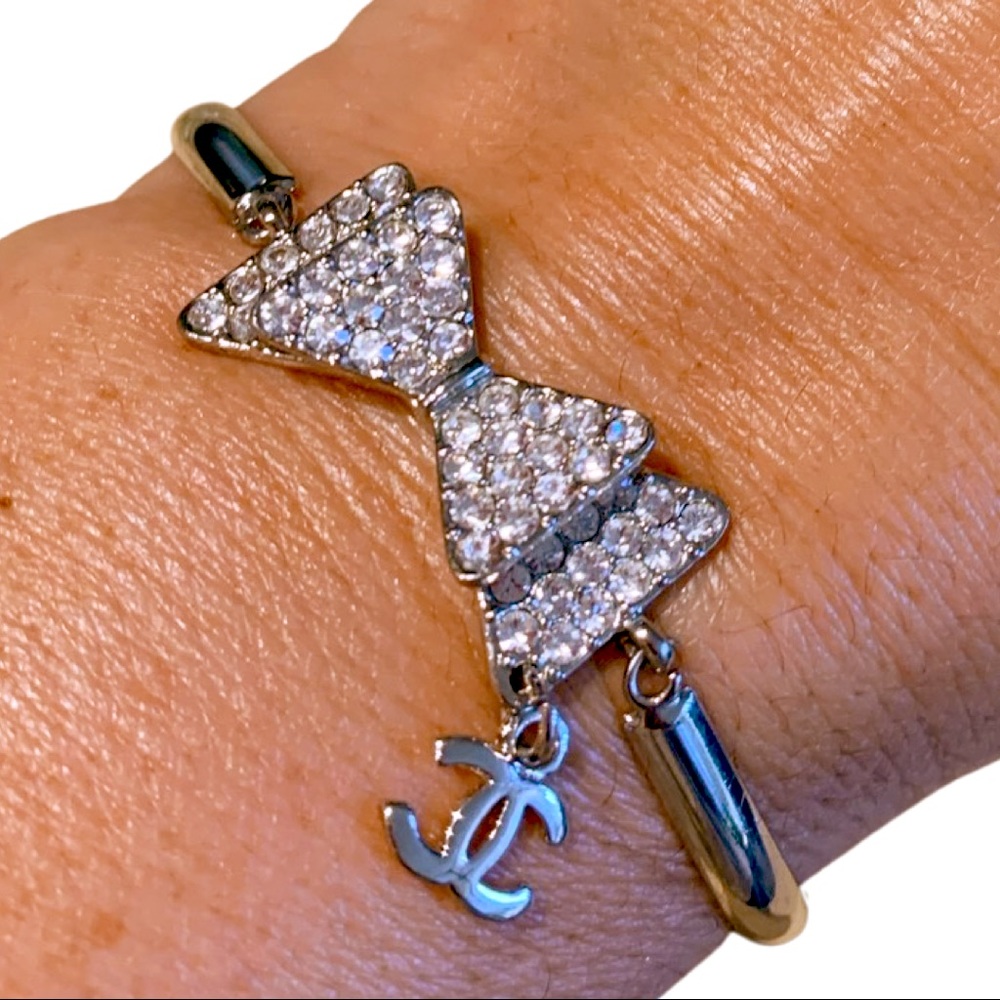 Fashion rhinestone bow bracelet